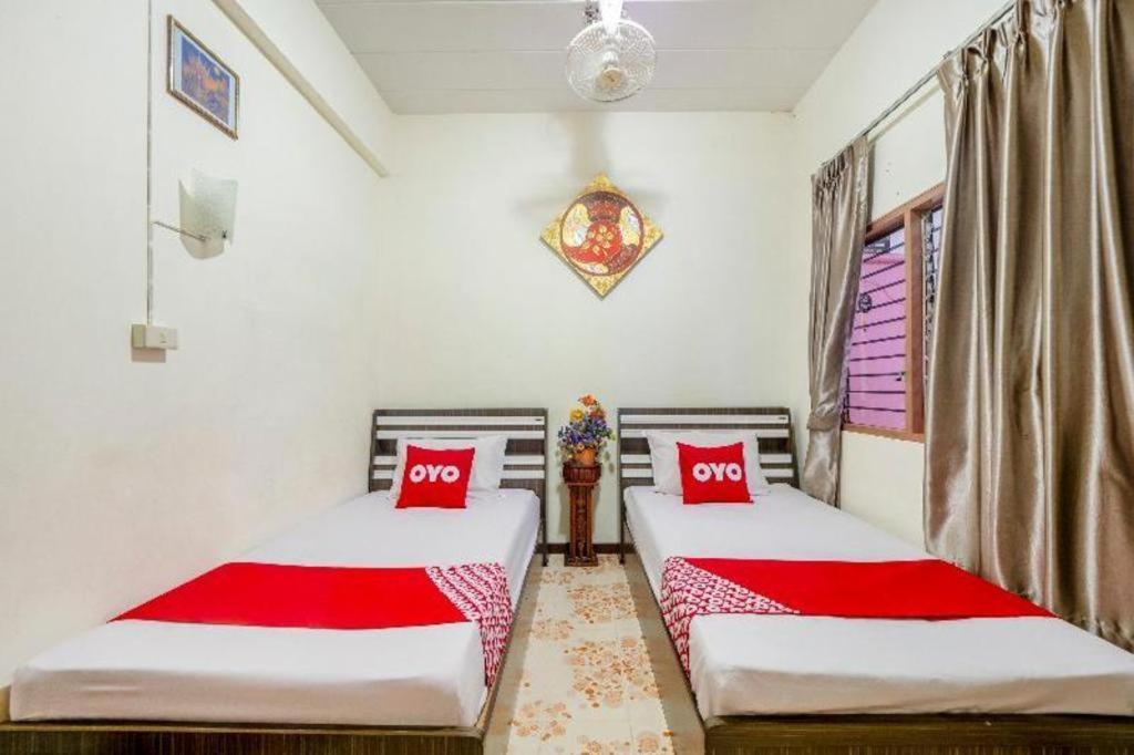 OYO 906 Bann One Love Phra Nakhon Si Ayutthaya Exterior foto
