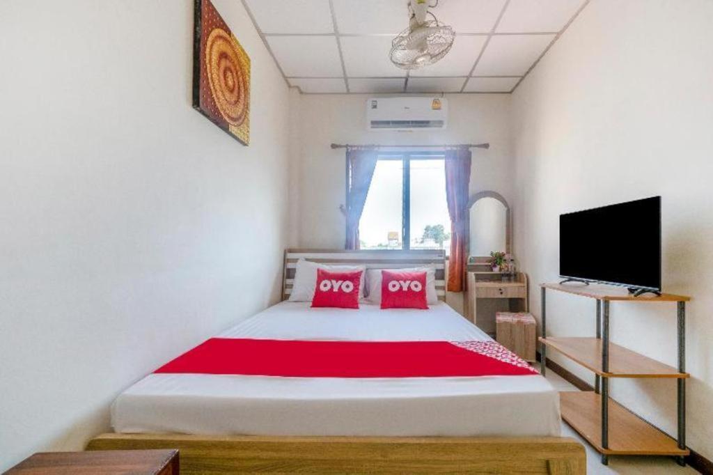 OYO 906 Bann One Love Phra Nakhon Si Ayutthaya Exterior foto