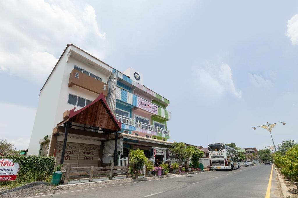 OYO 906 Bann One Love Phra Nakhon Si Ayutthaya Exterior foto