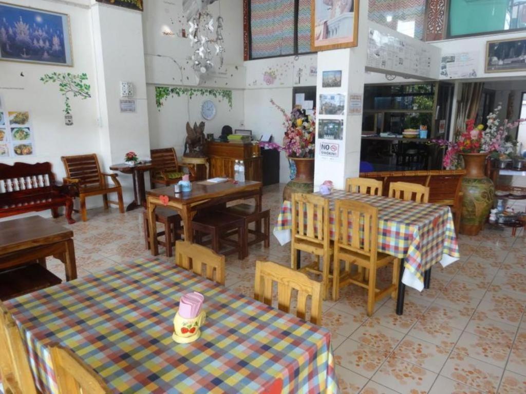 OYO 906 Bann One Love Phra Nakhon Si Ayutthaya Exterior foto